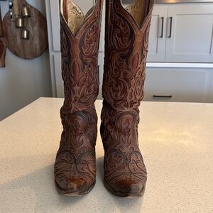 Corral Brown Embroidered Heeled Boots size 7